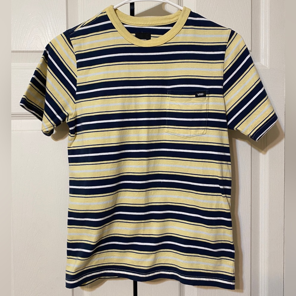 😍(3/$10) VANS Youth Medium Stripped Pocket Tshirt